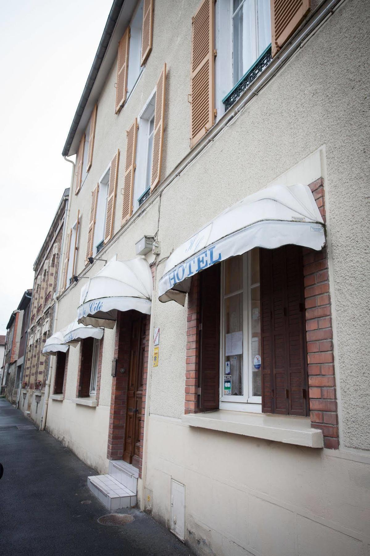 Hotel De La Cite Chalons en Champagne Bagian luar foto